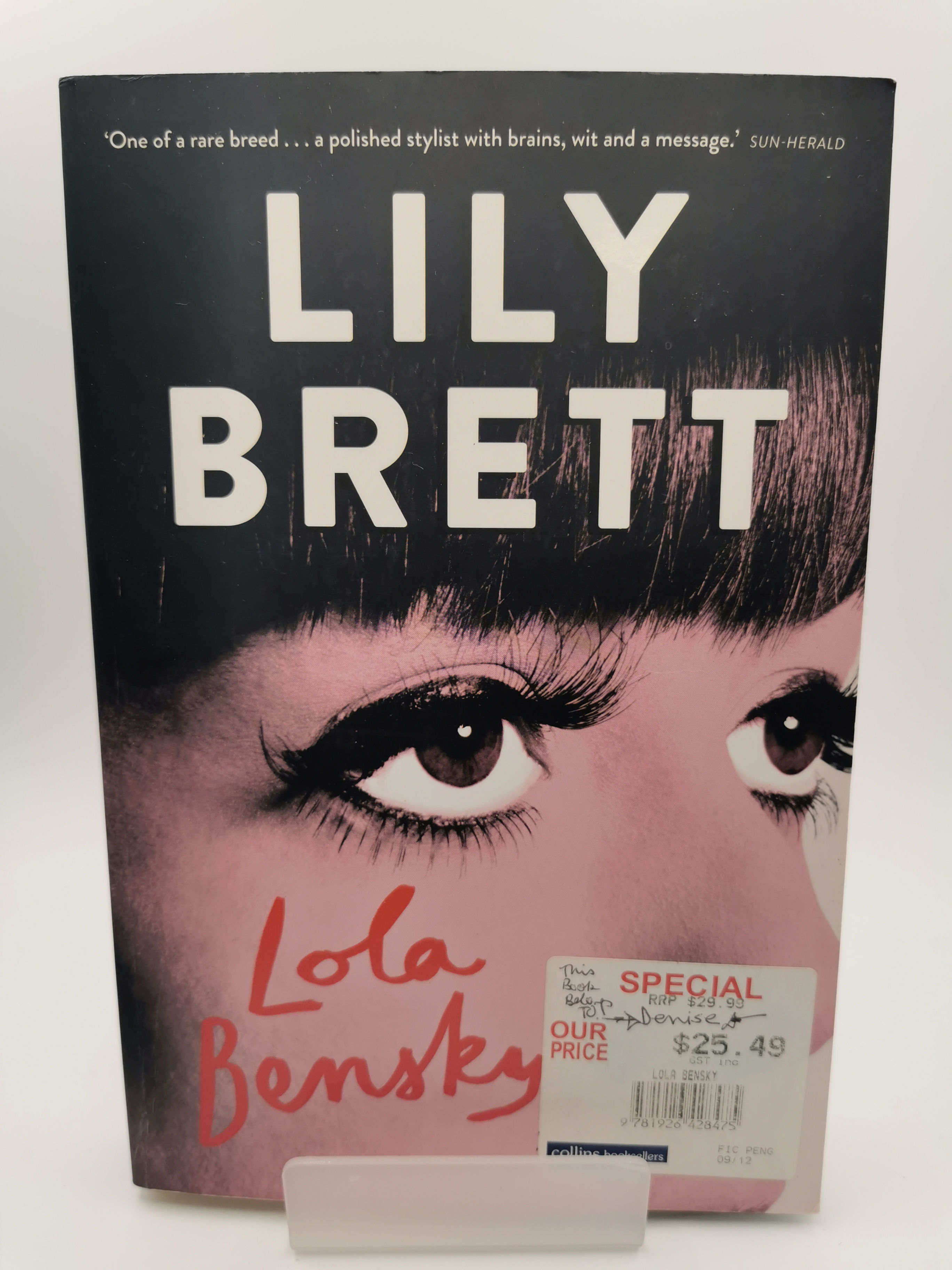 Lola Bensky - Lily Brett