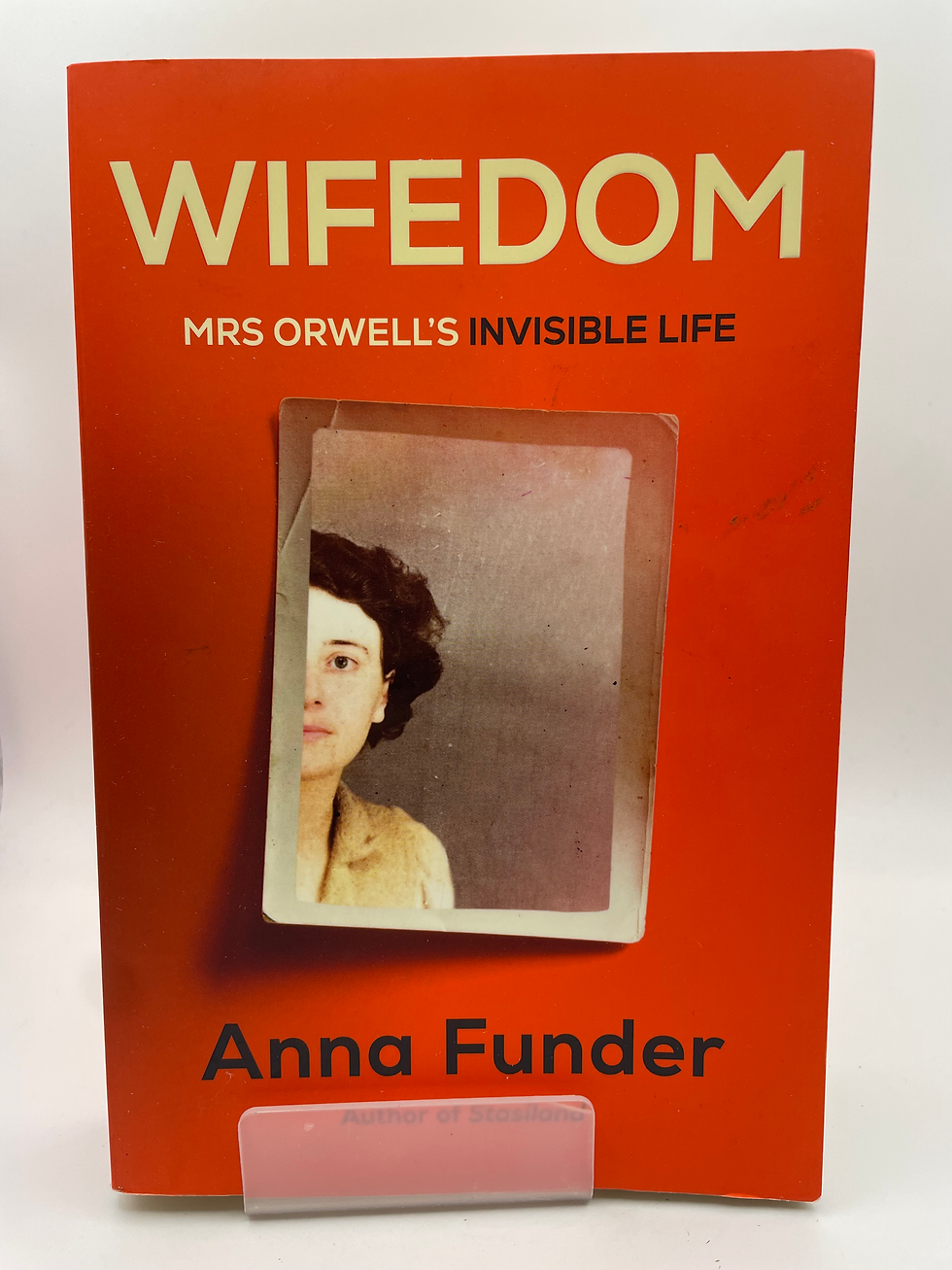Thumbnail: Wifedom: Mrs Orwell's Invisible Life - Anna Funder