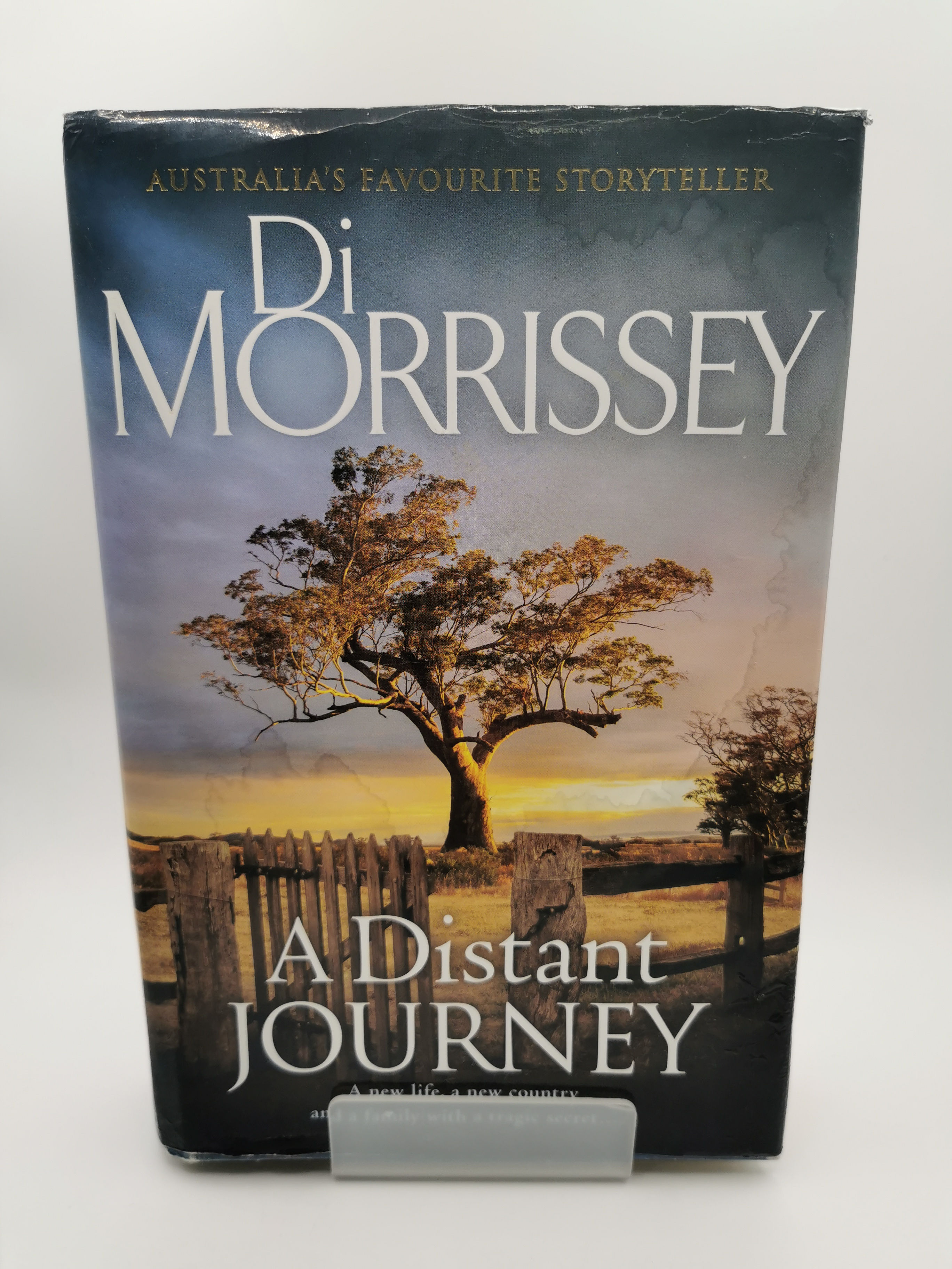A Distant Journey - Di Morrissey