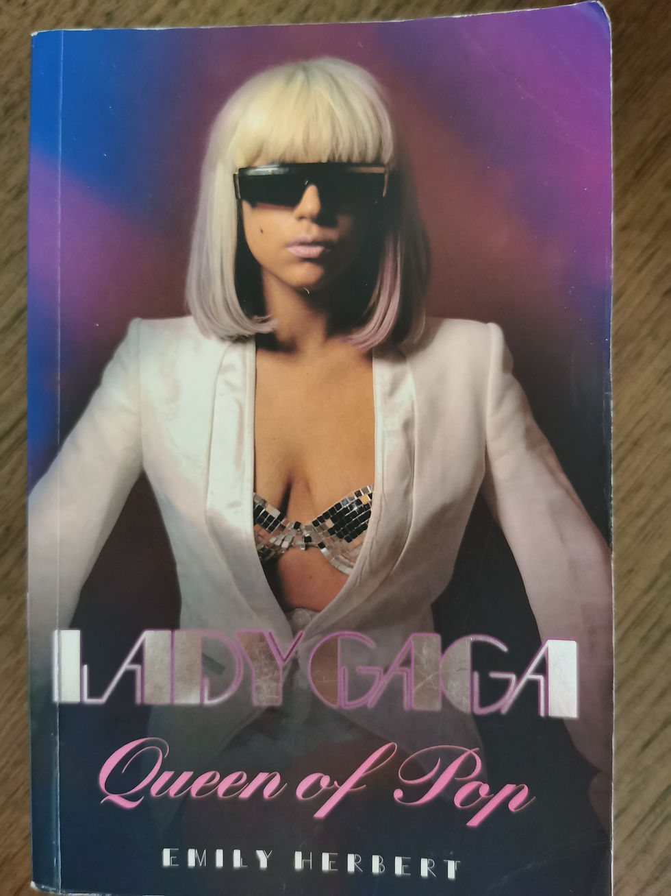 Lady Gaga: Queen of Pop - Emily Herbert