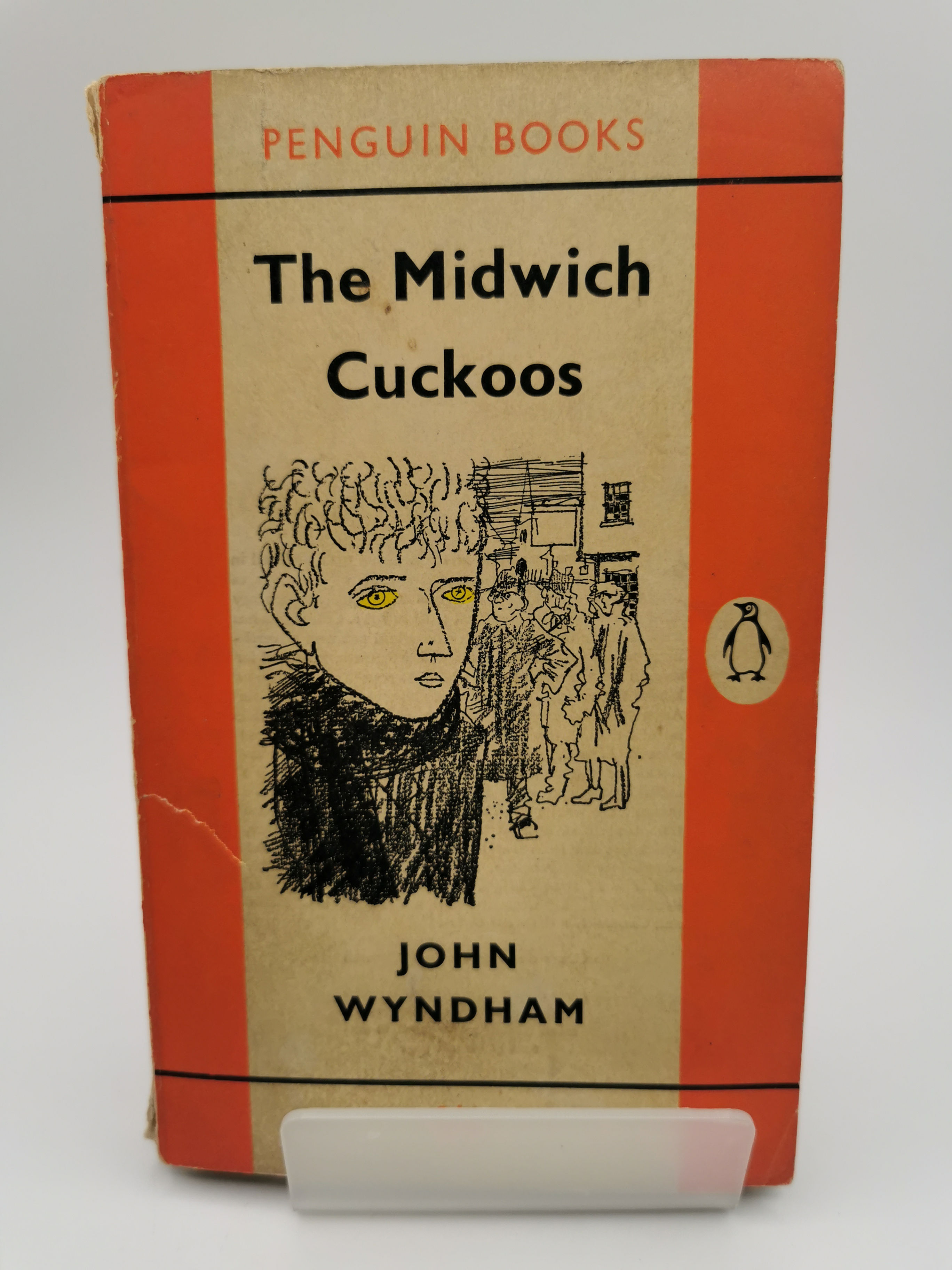 The Midwich Cuckoos - John Wyndham