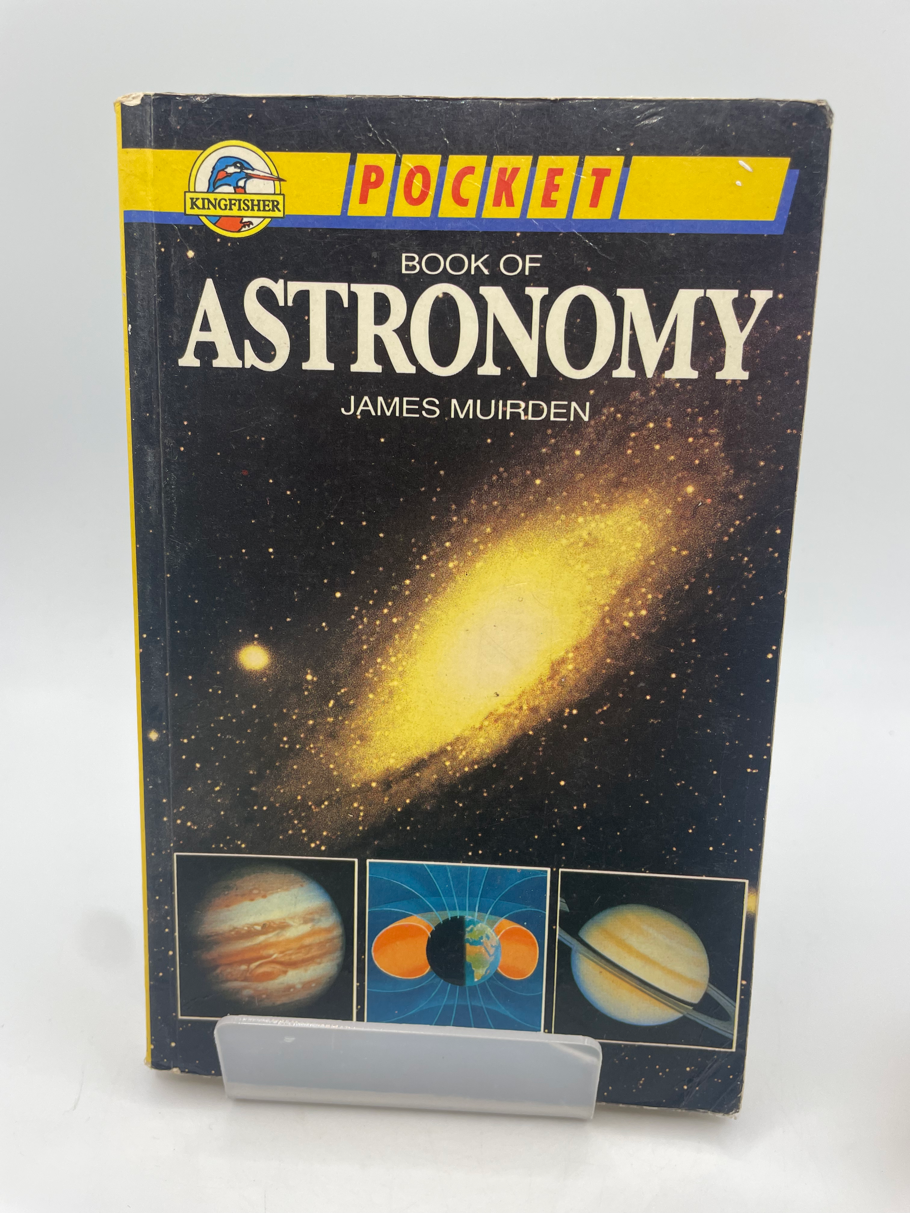 Pocket Book of Astronomy - James Muirden