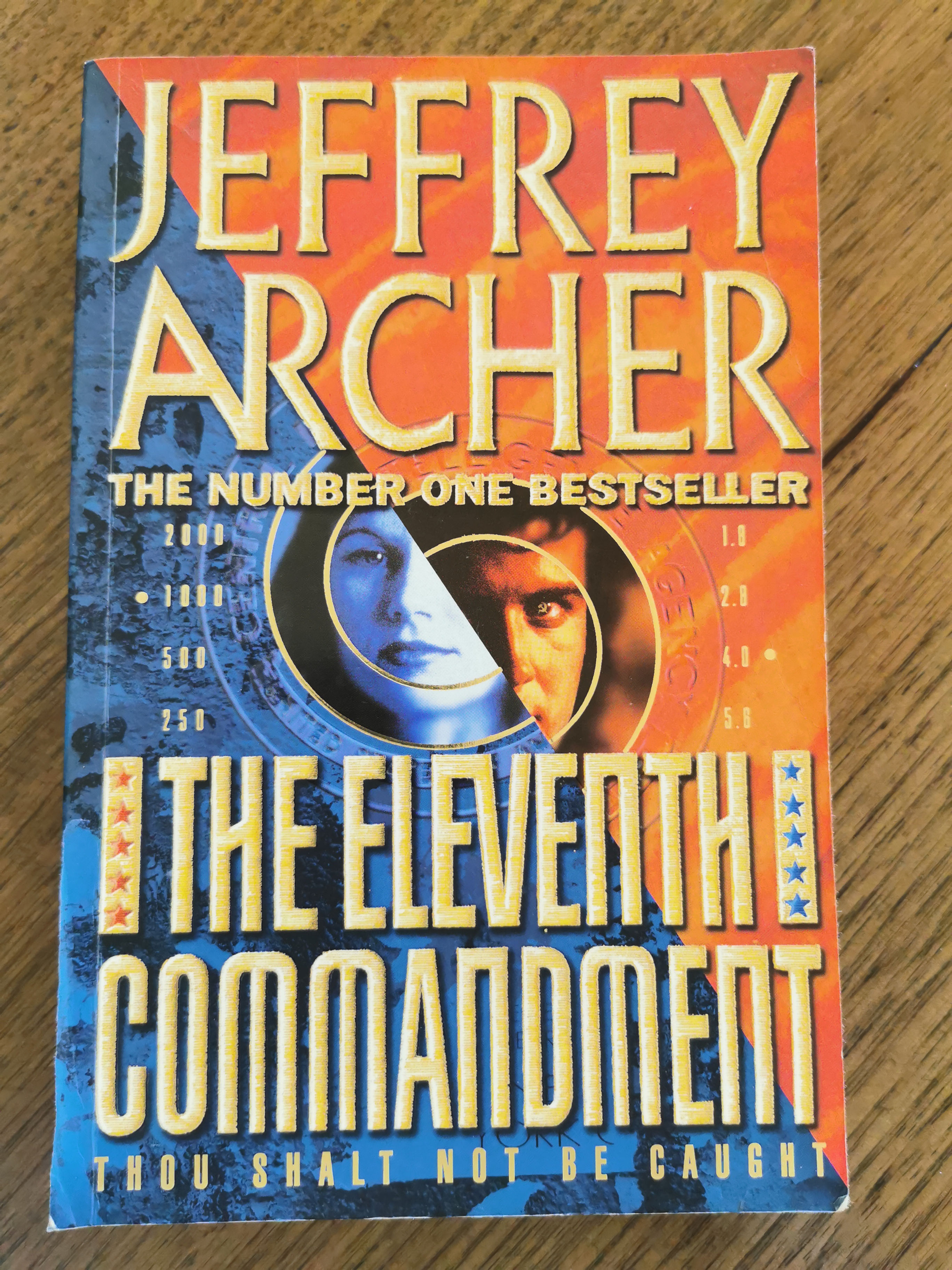 The Eleventh Commandment - Jeffrey Archer