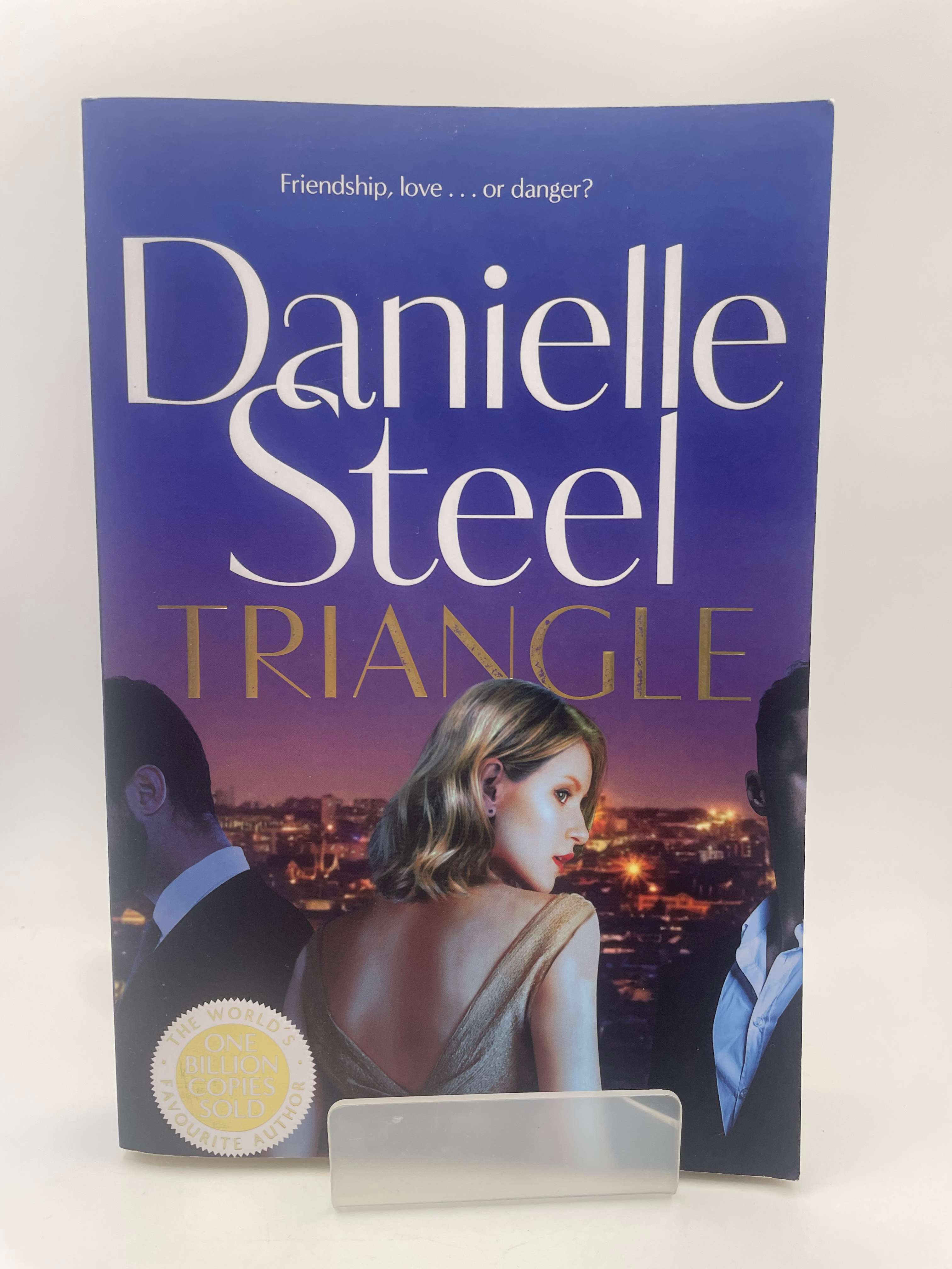 Triangle - Danielle Steel
