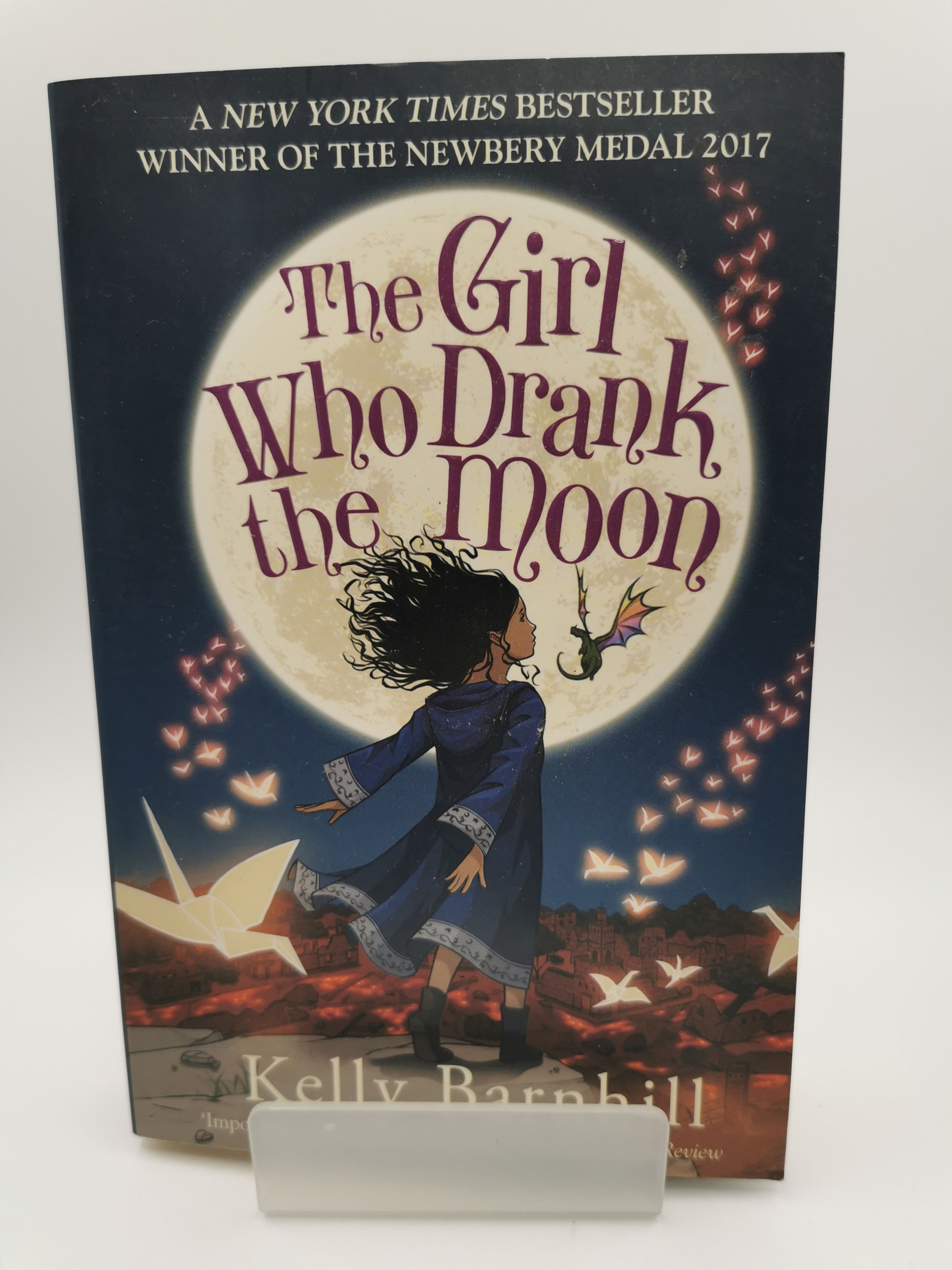 The Girl Who Drank the Moon - Kelly Barnhill