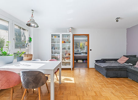 FÜR GARTENLIEBHABER - 2-ZI-ETW MIT TERRASSE UND GARTEN