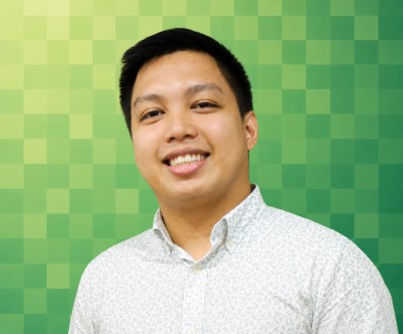 Teacher Robby LingoEigo.jpg