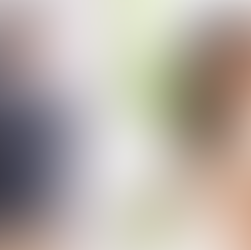 結婚相手について悩む男性