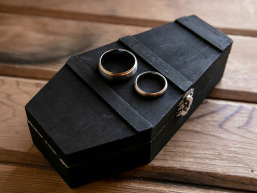 A Halloween Wedding at Roseville Estate, Cambridge, Ontario
