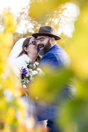 A Fall Wedding at Adamo Estate Winery | Ontario Vineyard Romance