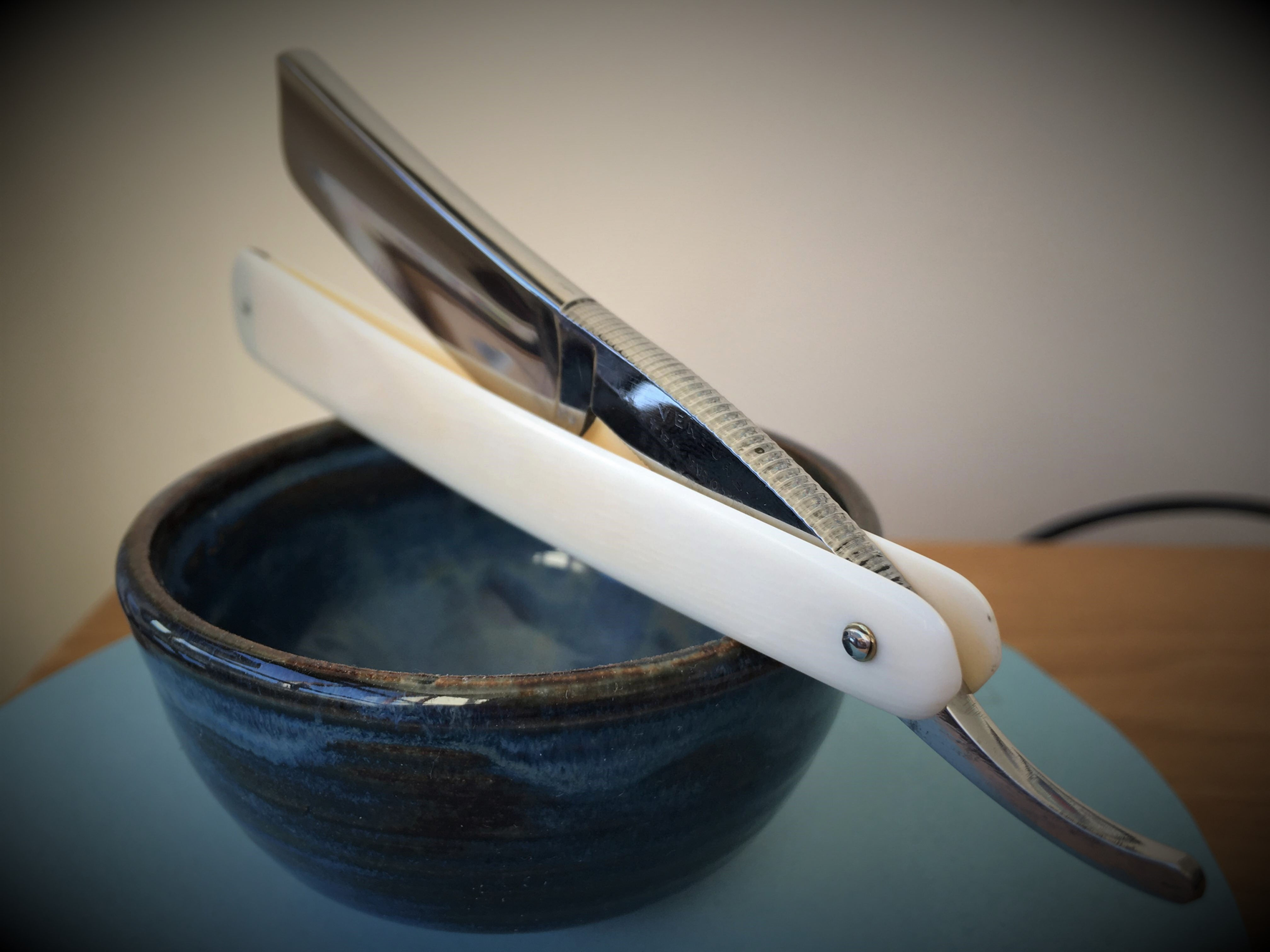 Slater Bros. Sheffield Venture 5/8" Razor with ivory scales.