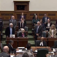 《震动安省的 Bill 60:驱逐加速、补偿取消,租客权利遭重塑》