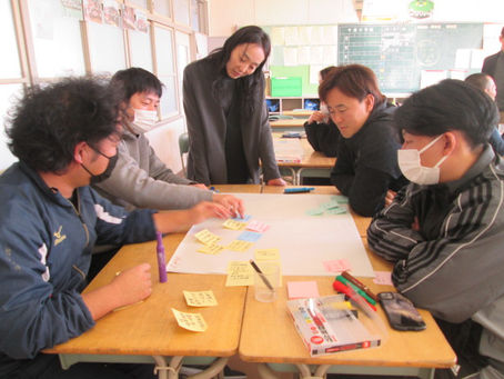 桃陵中学校で先生たちがMy探究を振り返りました