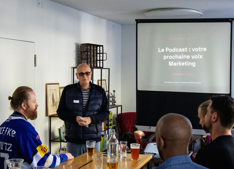 Première conférence de notre cycle thématique sur les cinq sens, consacrée au marketing de l’ouïe, avec Thierry Weber, fondateur de Breew, une agence spécialisée dans les podcasts B2B.