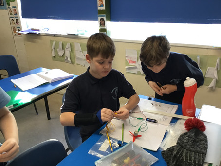 Mrs Brown's class - Investigating circuits...