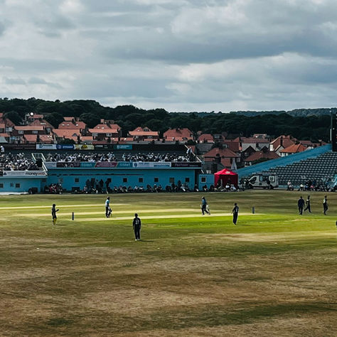 Yorkshire Fizzle at the End of Both Innings