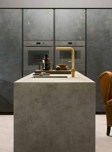 Monolithe, façades de portes assorties , mais oui vous pourriez meme les installer sur vos meubles Ikea.