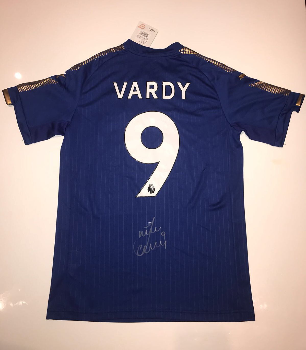Jamie vardy signed shirt clearance