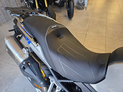 SELLE Confort SHAD / 900 DSX VOGE