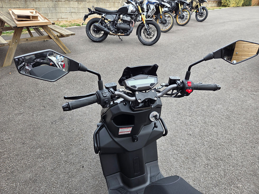 Miniature : Scooter 50 cm3 Escape