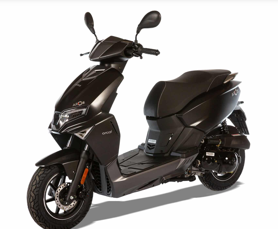 Miniature : SCOOTER 50 cm3 ARIOS 12