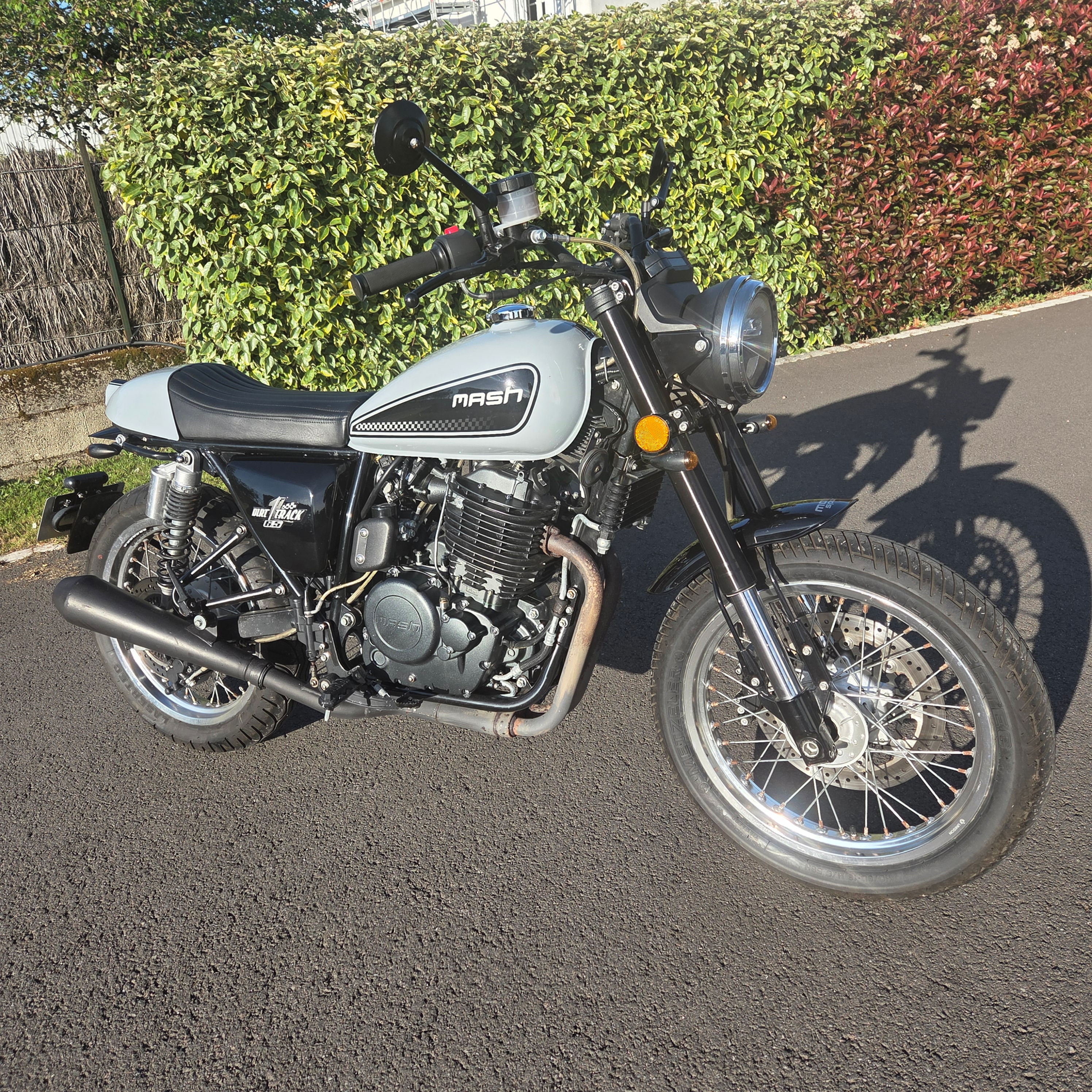 MASH 650 Dirt Track  /  1 850 kms