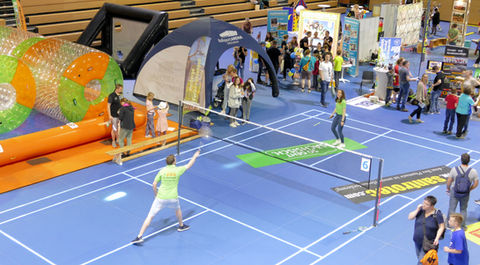 Badminton