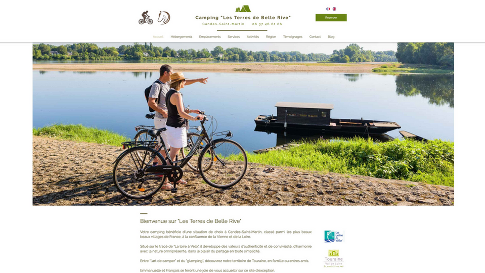 Site créé par ORhizome, page d'accueil du site internet du camping Les Terres de Belle Rive.