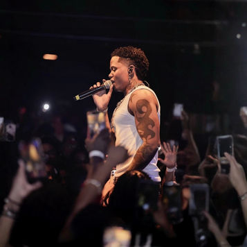 Gerilson Insrael leva público à loucura em espetáculo inesquecível em Lisboa