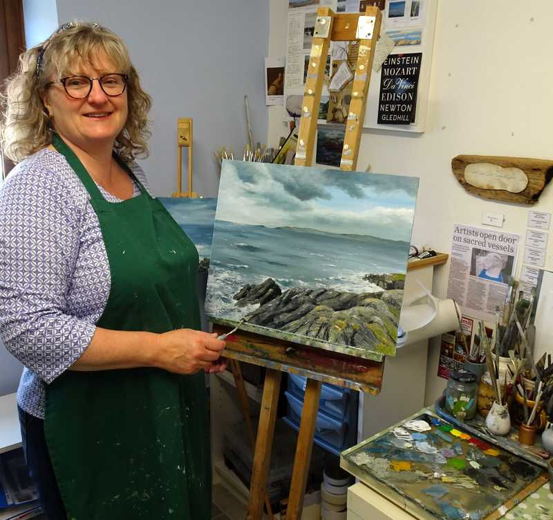 1 Eileen in her studio