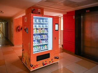 Beyond the Snack: What Today’s Shoppers Really Want From Modern Vending Machines
