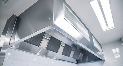 Clean and sparkling exhaust hood