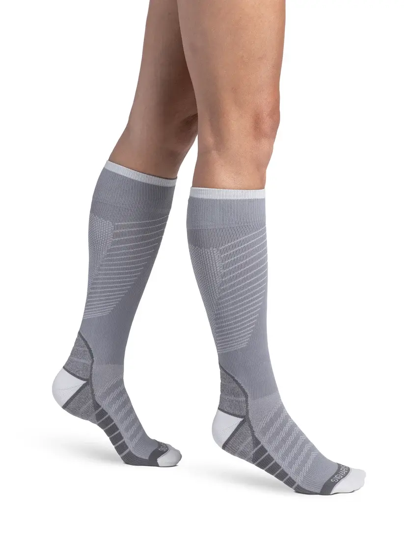 Thumbnail: Sigvaris 430 Flow Tech 20-30 mmHg Knee Highs
