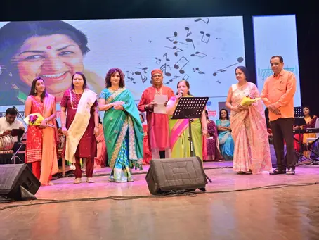 MAXIMUM LATA MANGESHKAR SONGS SUNG NON-STOP IN CHRONOLOGICAL ORDER YEAR-WISE (100 SONGS )