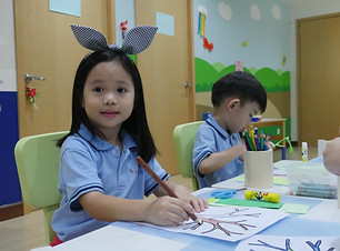 44593804_796140497395004_614912443453276