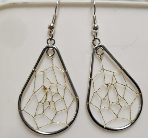 Tear Drop earrings with a dream catcher in the middle