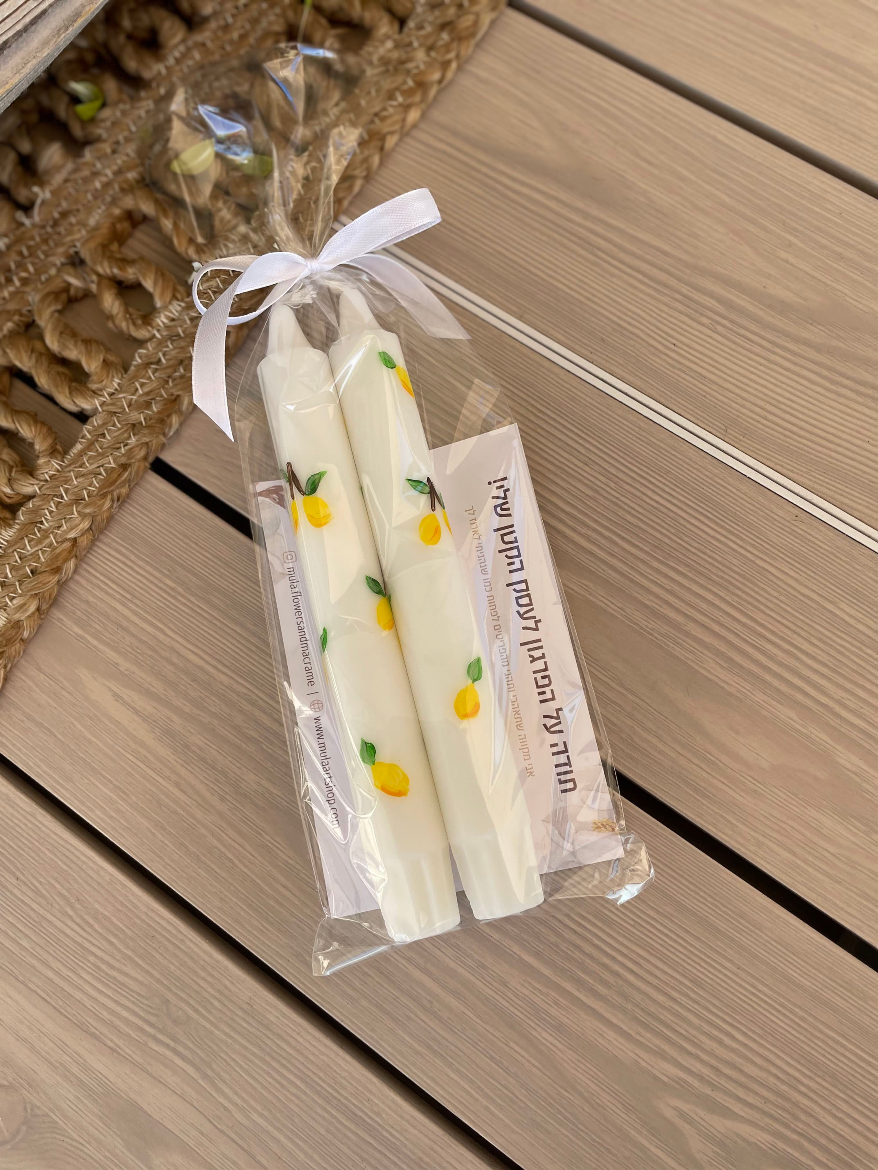 נרות מעוטרים