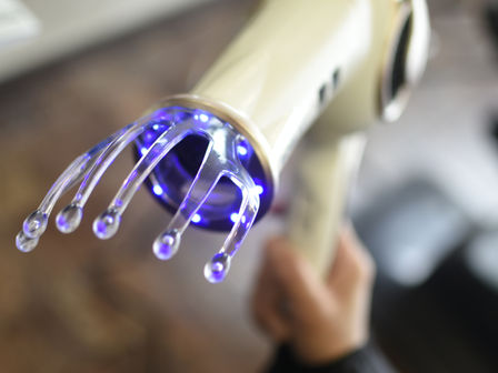 完売!!限定特別サービスは終了しました。最新技術を搭載ヘアドライヤー