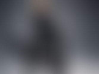 PARIS HILTON REGRESA COMO ROSTRO DE KARL LAGERFELD MIENTRAS QUE NOT-KARL DEBUTA PARA LA TEMPORADA OTOÑO-INVIERNO 2026