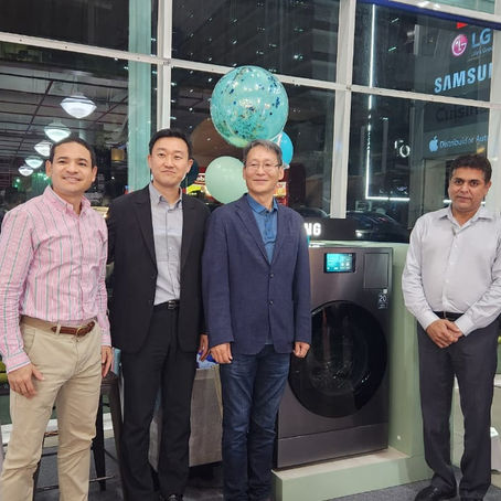 Llega a Panamá la nueva lavadora-secadora con IA de Samsung que define el hogar del futuro