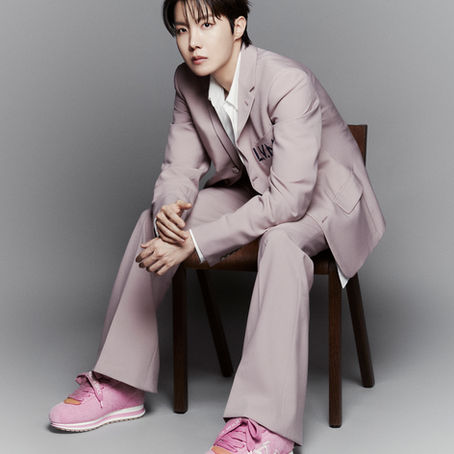 Louis Vuitton X j-hope LV Buttersoft Sneaker
