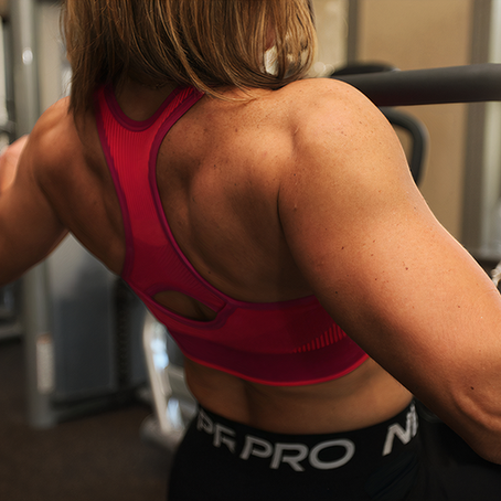 La importancia del ejercicio y la alimentación en la perimenopausia