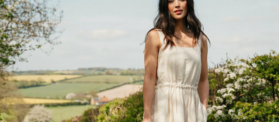 Weekly devotional for Christian women embracing biblical femininity and becoming a proverbs 31 woman in a modern world while honouring God's standards for biblical womanhood