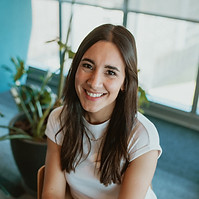 Vane Estevan (Foto Estudio).jpeg