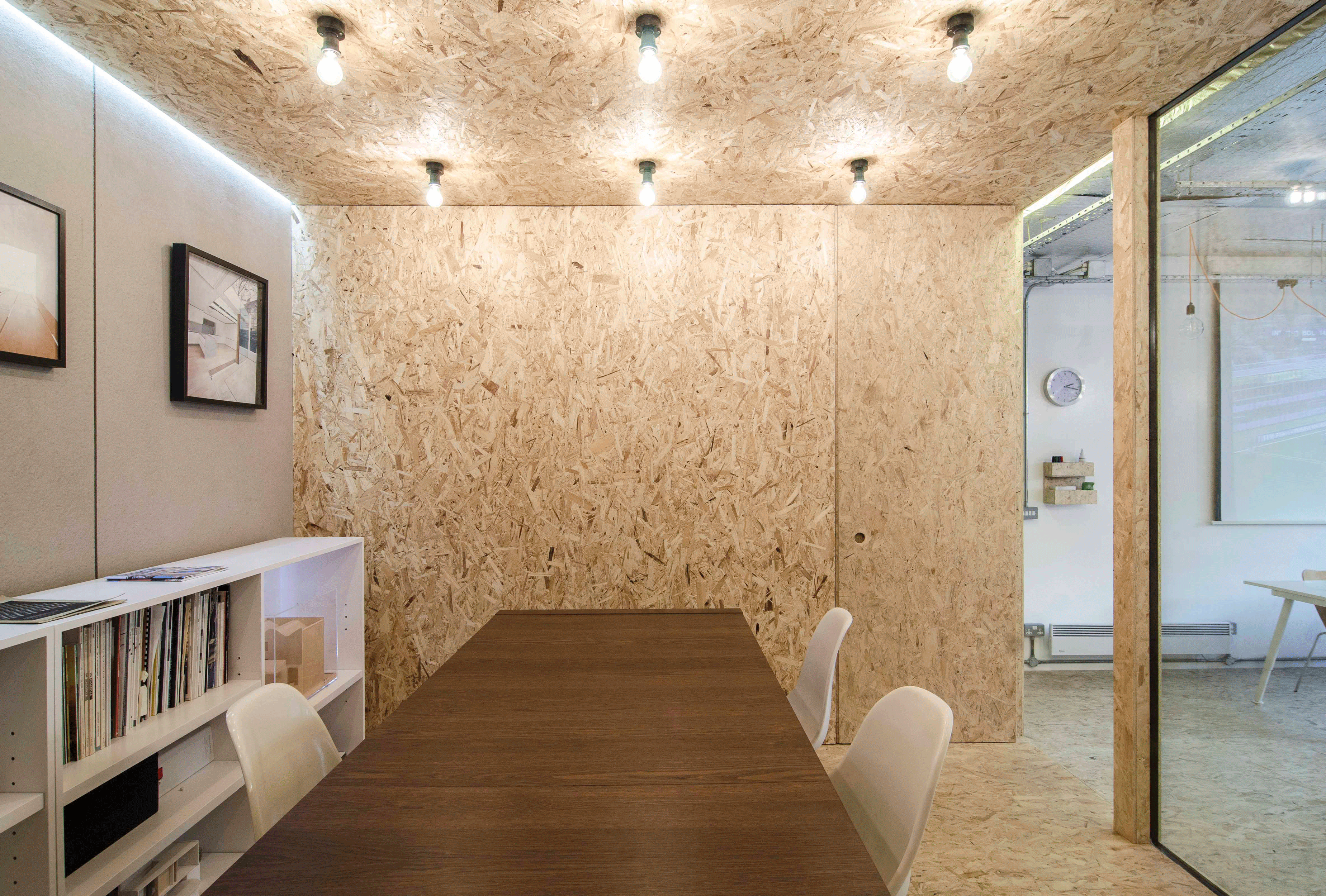 internal-meeting-room.gif