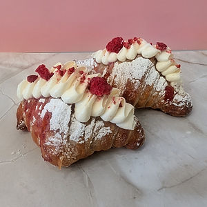 Deluxe Croissant