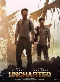 Baseado em uma das séries de videogame mais vendidas e aclamadas pela crítica de todos os tempos, Uncharted: Fora do Mapa serve como uma prequela para os jogos, seguindo o jovem explorador Nathan "Nate" Drake (Tom Holland), descendente do grande explorador Francis Drake, antes de ser conhecido como um famoso explorador. Mas antes disso, Nate vivia uma vida pacata como bartender em uma cidade, mas acaba se envolvendo com um estranho que viria ser um dos seus mais confiáveis companheiros. Uncharted: Fora do Mapa mostra sua primeira aventura de caça ao tesouro com o sagaz parceiro Victor "Sully" Sullivan (Mark Wahlberg). Os dois partem em uma perigosa busca pelo "maior tesouro nunca encontrado", na cidade sul americana de El Dorado, mas a aventura acaba se estendendo por todo o mundo, enquanto rastreiam pistas que podem levar ao irmão há muito perdido de Nathan. Porém, mal sabiam eles que seriam perseguidos por um grupo de mercenários que também buscam pelo tesouro perdido.