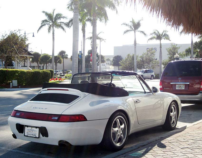 Miniaturbild: Porsche 993 Cabrio  Carrera 4   1996