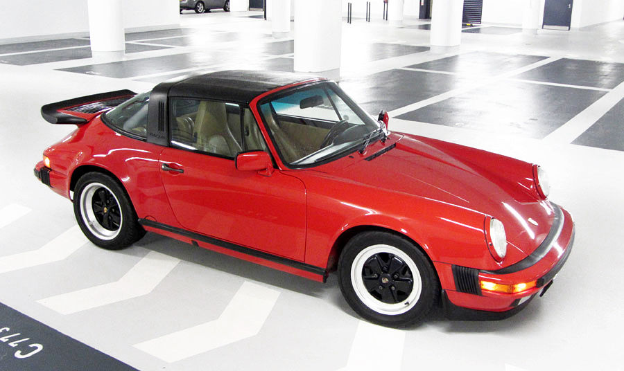 Miniaturbild: Porsche 911 Carrera Targa 3.2 1989