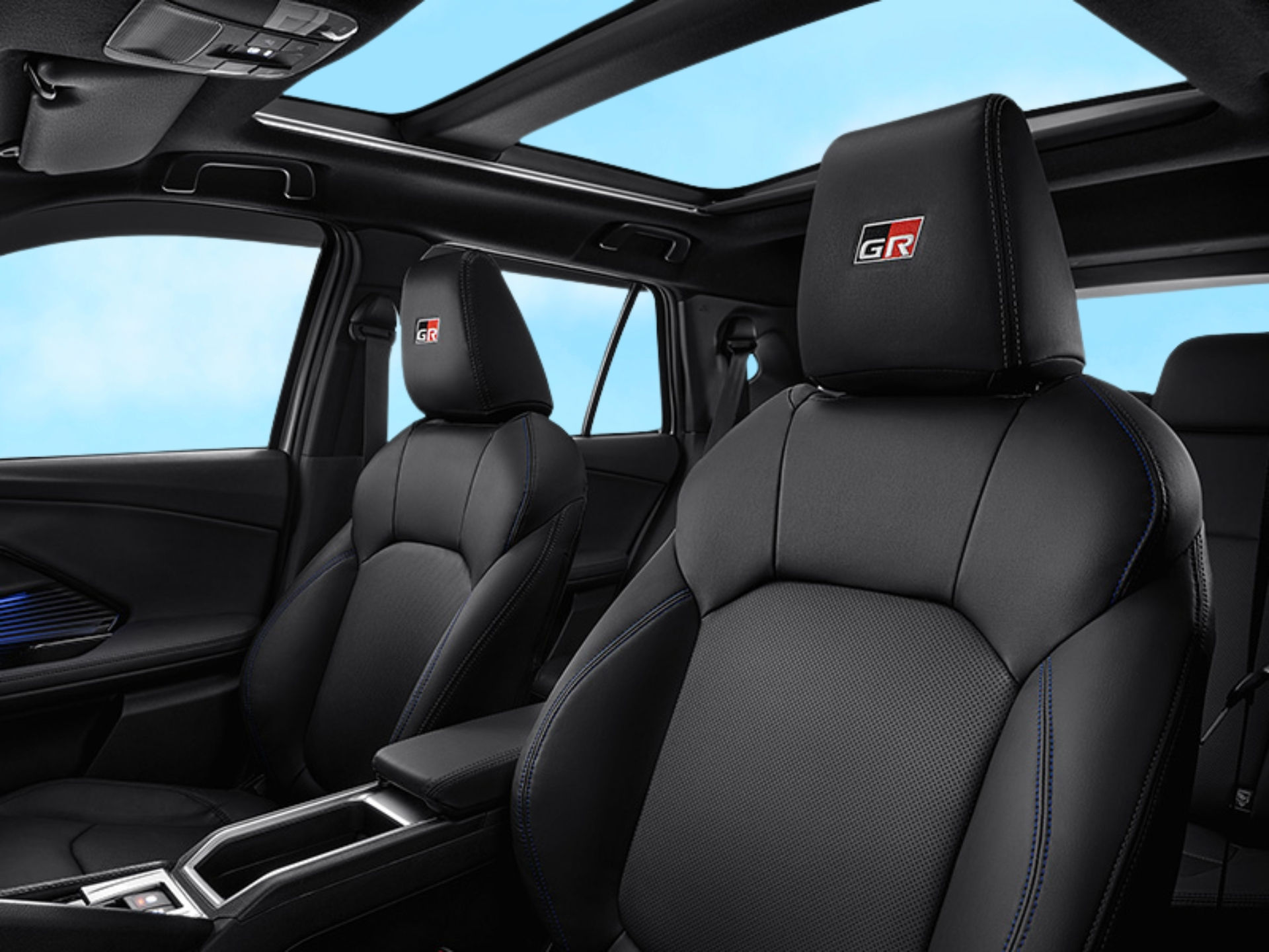 Yaris Cross Hybrid Seats with Panoramic Roof